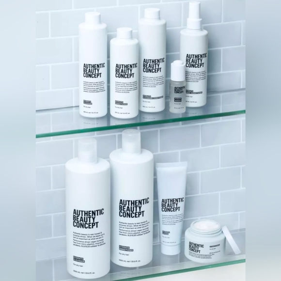 Authentic Beauty Concept Hydrate Cleanser - Picture 7 of 8